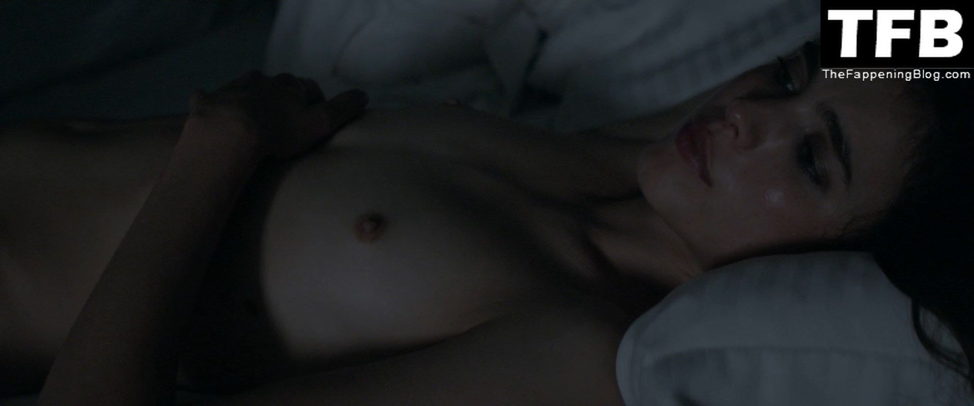 Margaret-Qualley-Nude-Sexy-Stars-at-Noon-The-Fappening-Blog-7.jpg