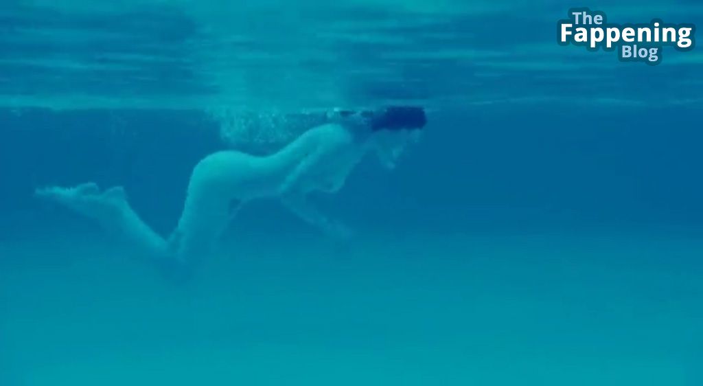 Cristin Milioti Nude &amp; Sexy Collection (16 Photos)