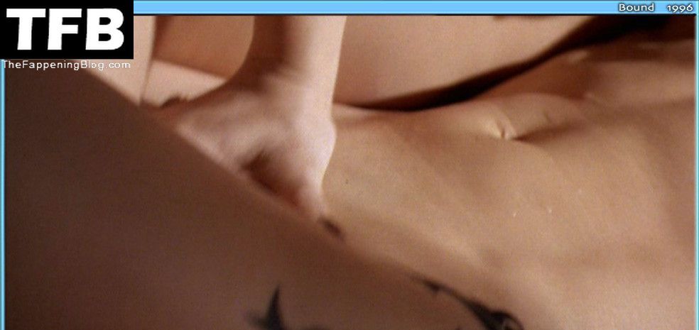 Gina Gershon Nude &amp; Sexy (5 Pics)