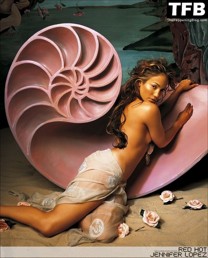 Jennifer Lopez Nude &amp; Sexy Collection – Part 4 (150 Photos)