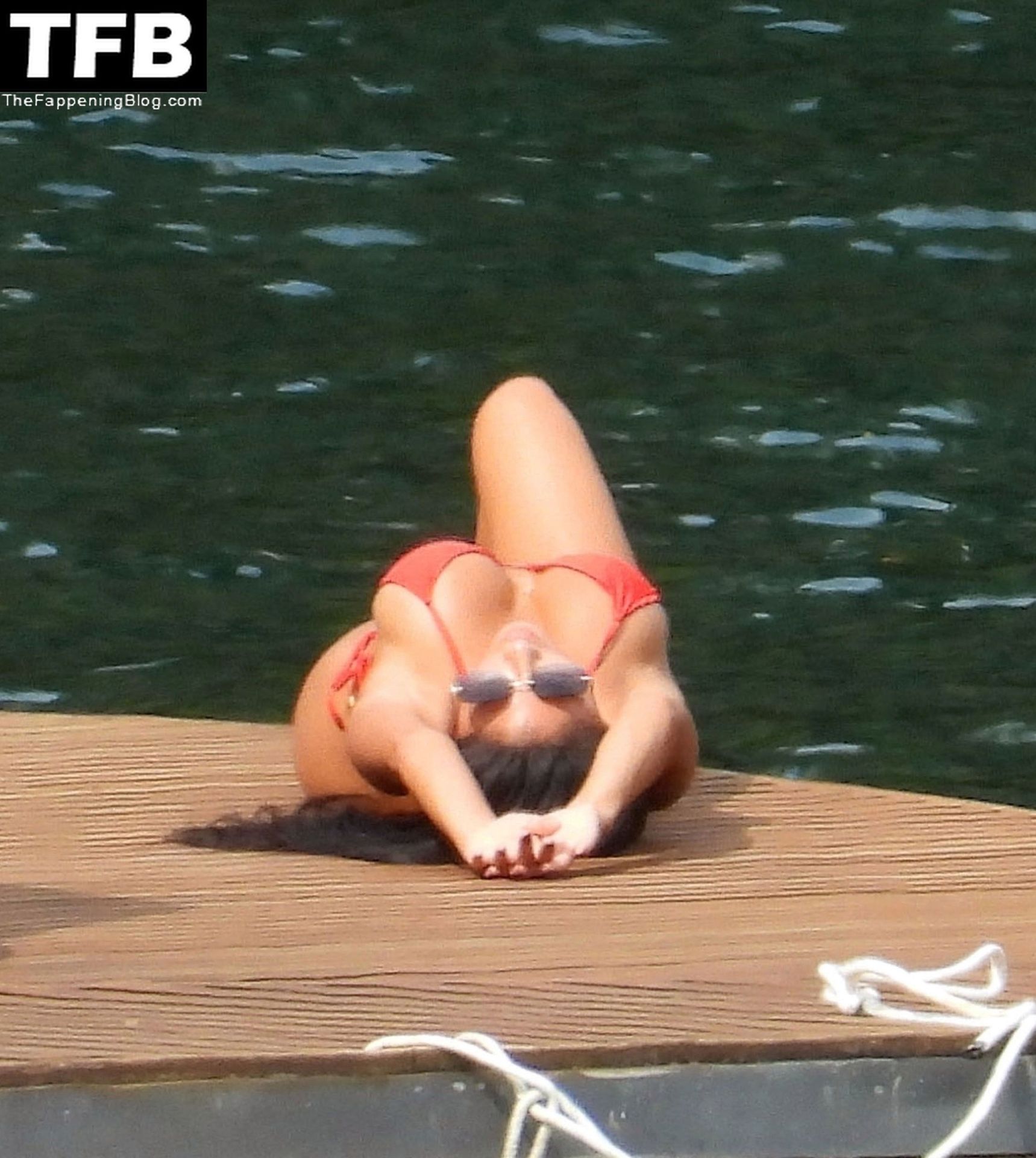 Nicole Scherzinger Nude &amp; Sexy Collection – Part 3 (150 Photos)