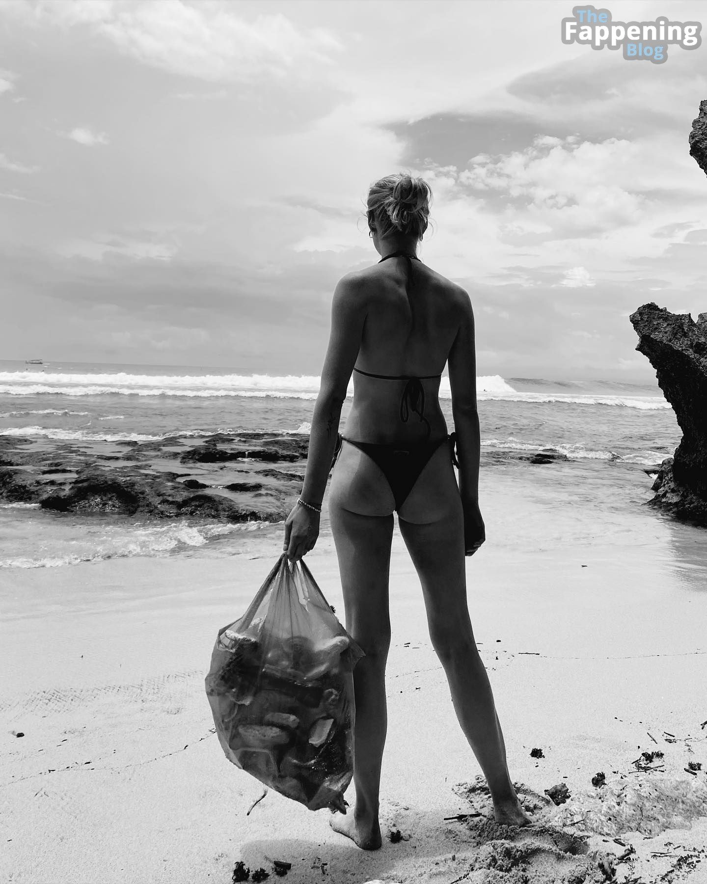 Katharina Wandrowsky Nude &amp; Sexy Collection (9 Photos)