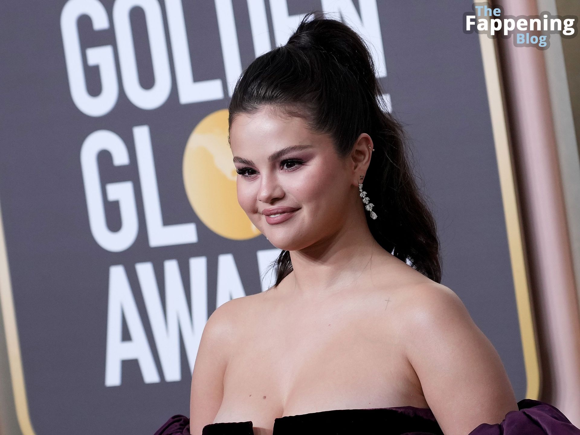 Selena-Gomez-Sexy-The-Fappening-Blog-4.jpg