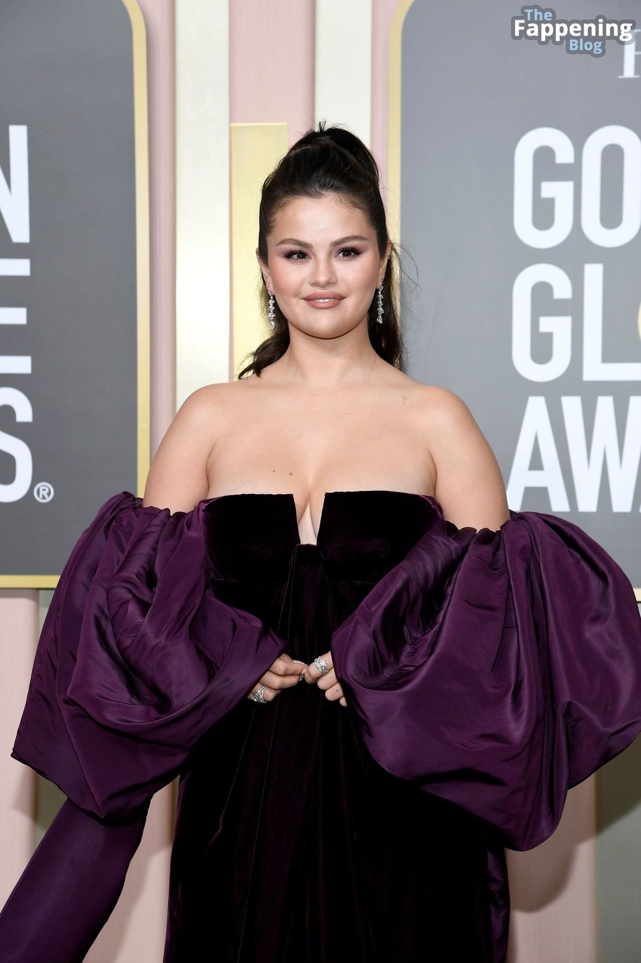 Selena-Gomez-Sexy-The-Fappening-Blog-63.jpg