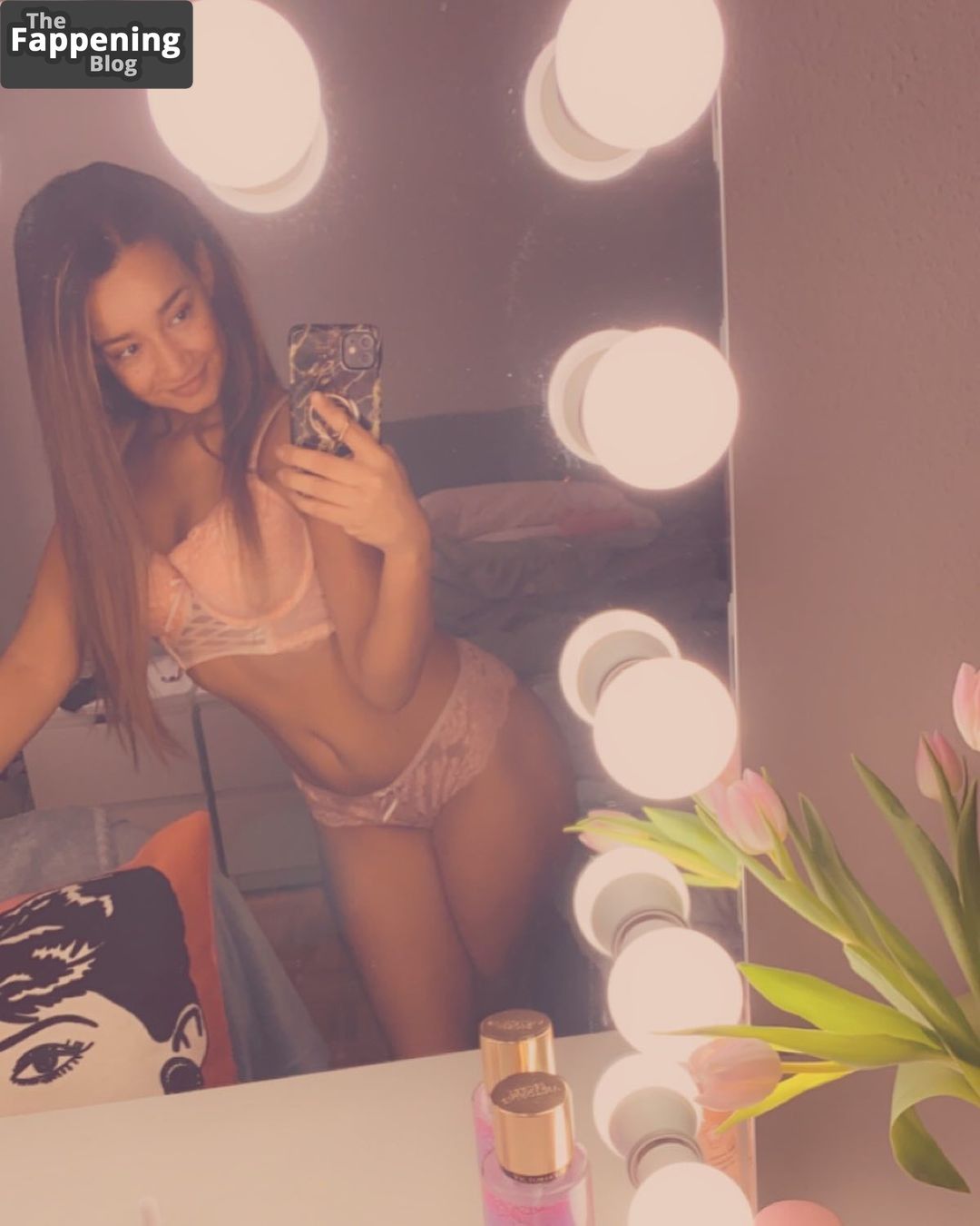 Gabriella De Almeida Rinne Nude &amp; Sexy Collection (100 Photos)