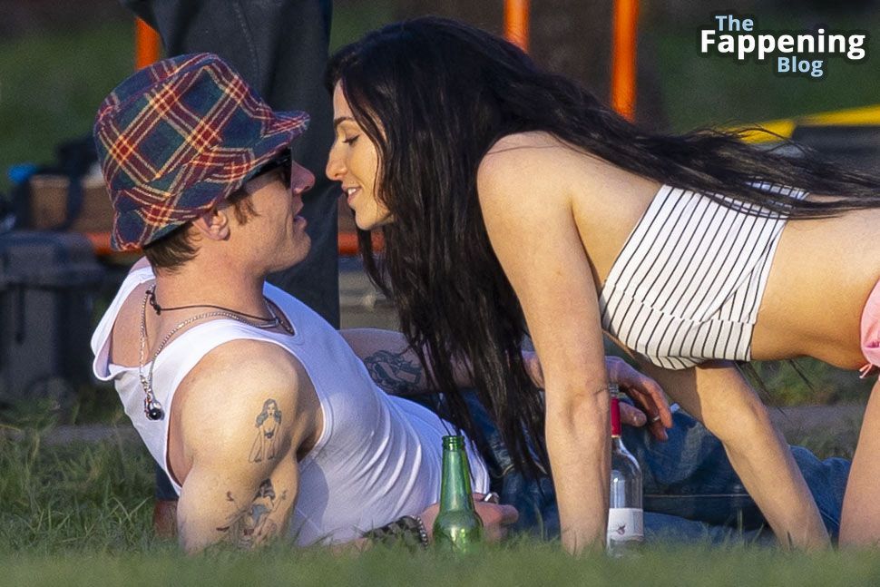 Marisa Abela Swigs from a Bottle of Rosé as She and Jack O’Connell Kiss in Primrose Hill (74 Photos)