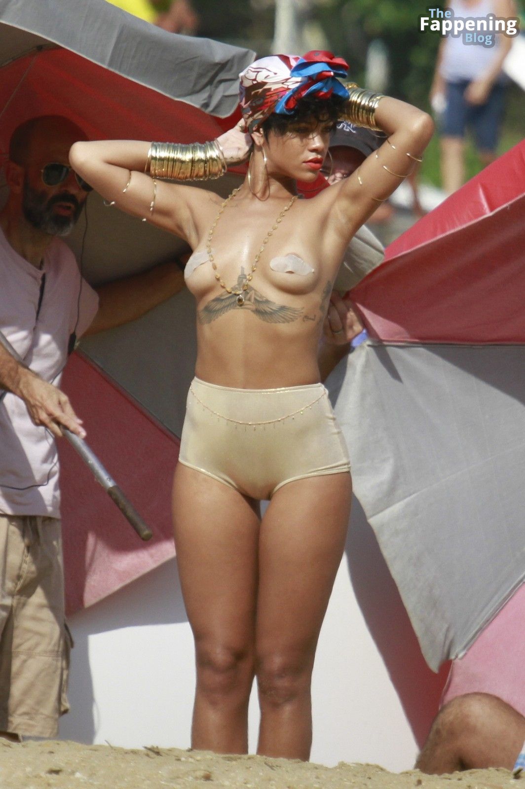 Rihanna-113-thefappeningblog.com_.jpg