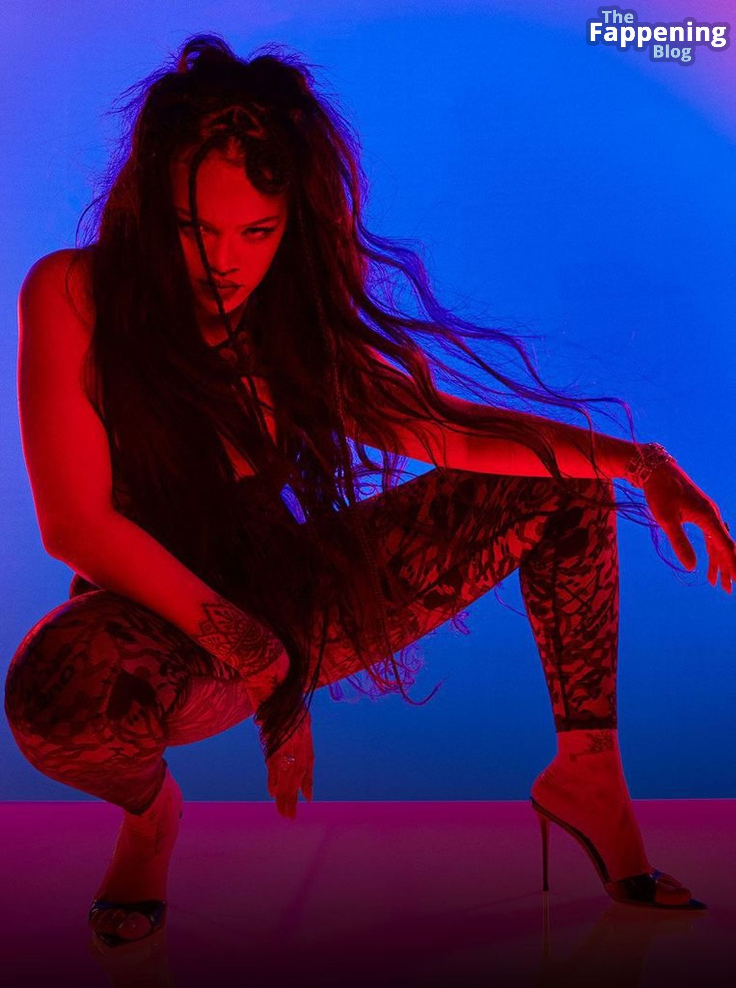Rihanna Sexy – Savage X Fenty (9 Photos)