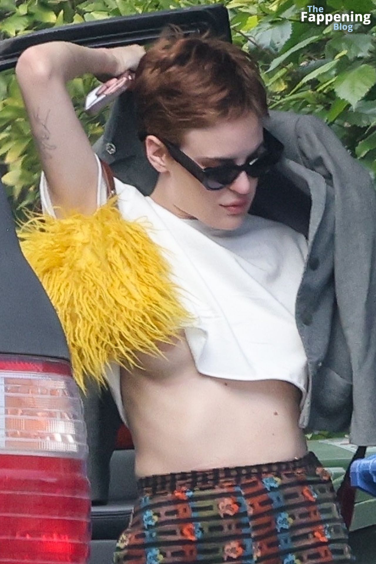Tallulah Willis Flashes Her Nude Tit in LA (24 Photos)