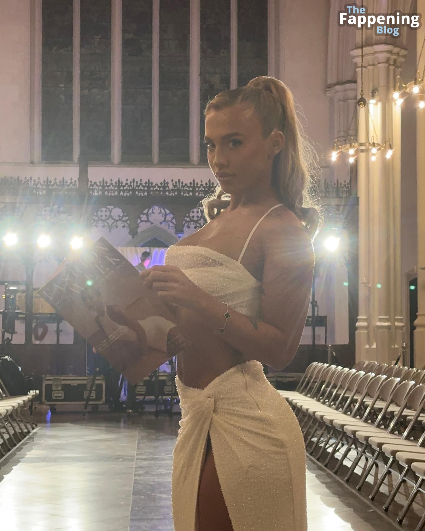 Tammy Hembrow Looks Sensational in White at Oh Polly London Fashion Week Show (52 Photos)