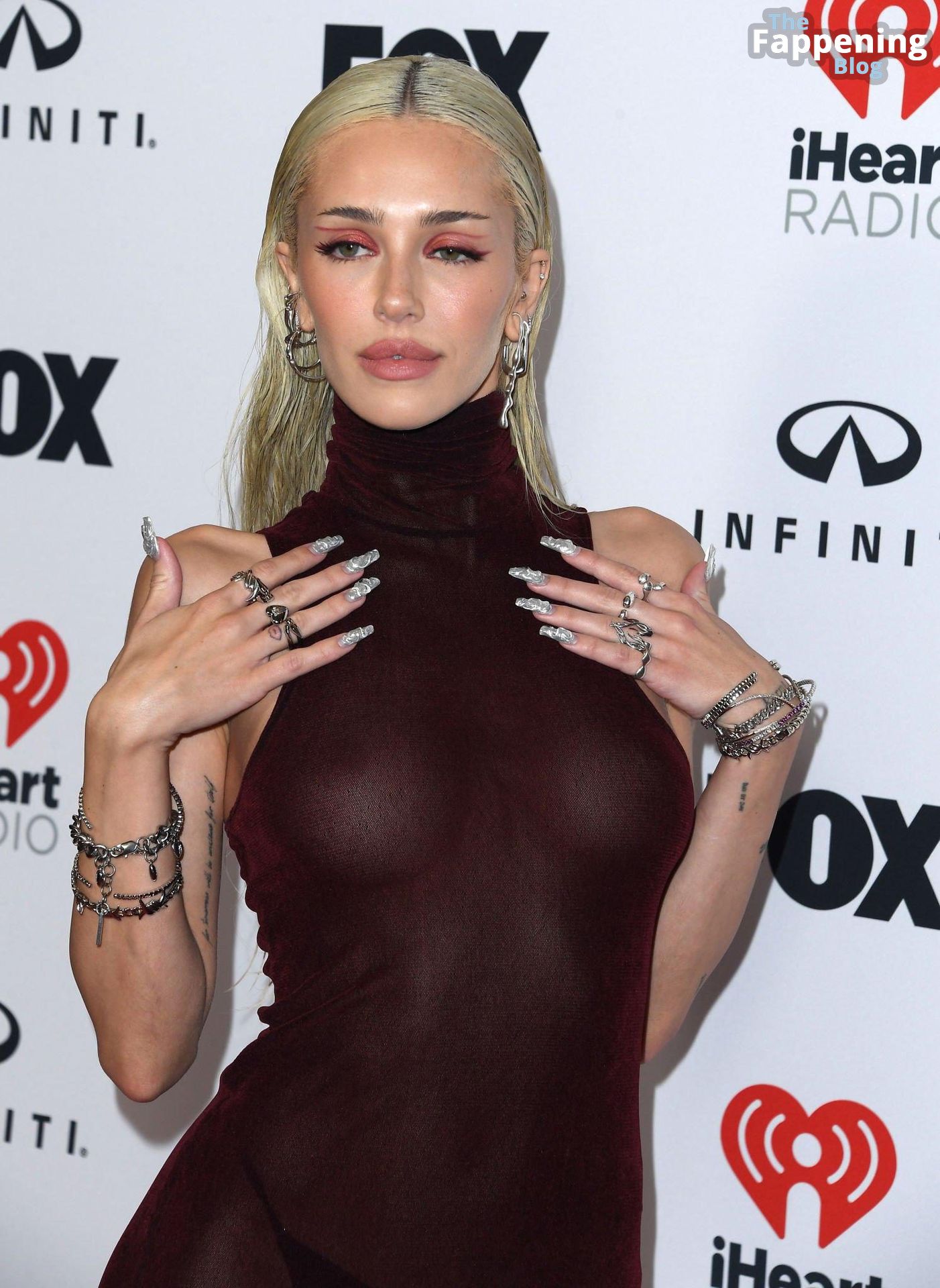 Delilah Belle Hamlin Flashes Her Nude Tits at the iHeartRadio Music Awards in LA (28 Photos)