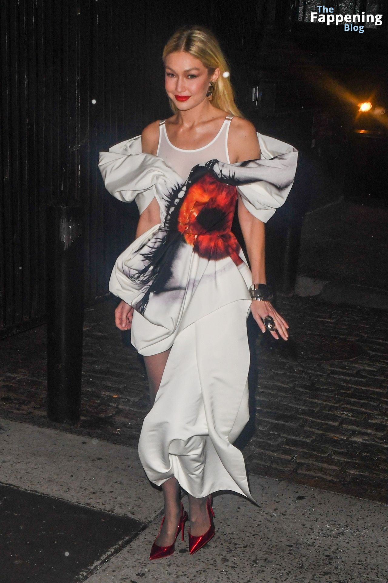 Gigi Hadid Conquers Bond Street as She Takes a Short Walk to Zero Bond for a Private Party (53 Photos)