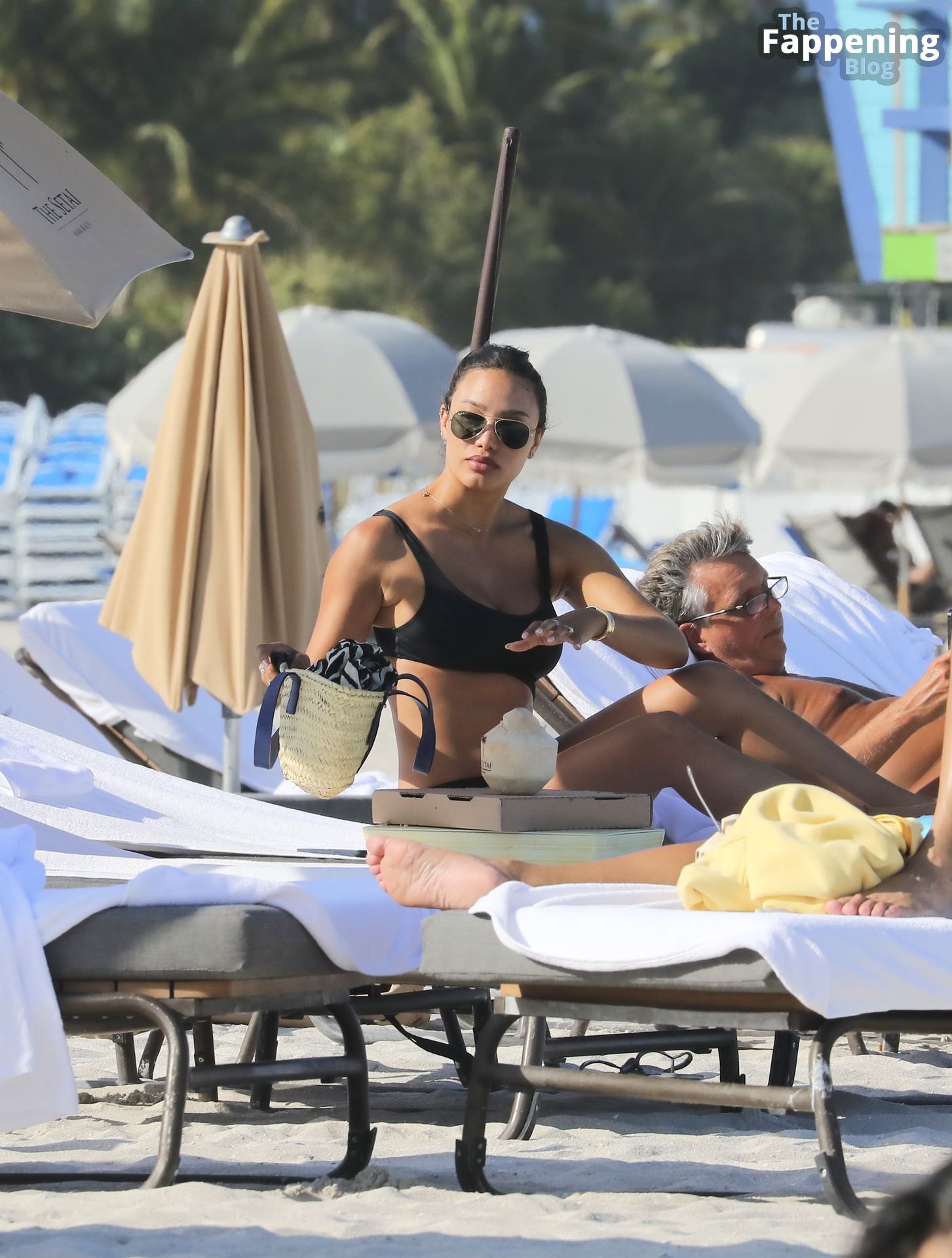Jessica Ledon &amp; David Guetta Enjoy a Day on the Beach in Miami (16 Photos)