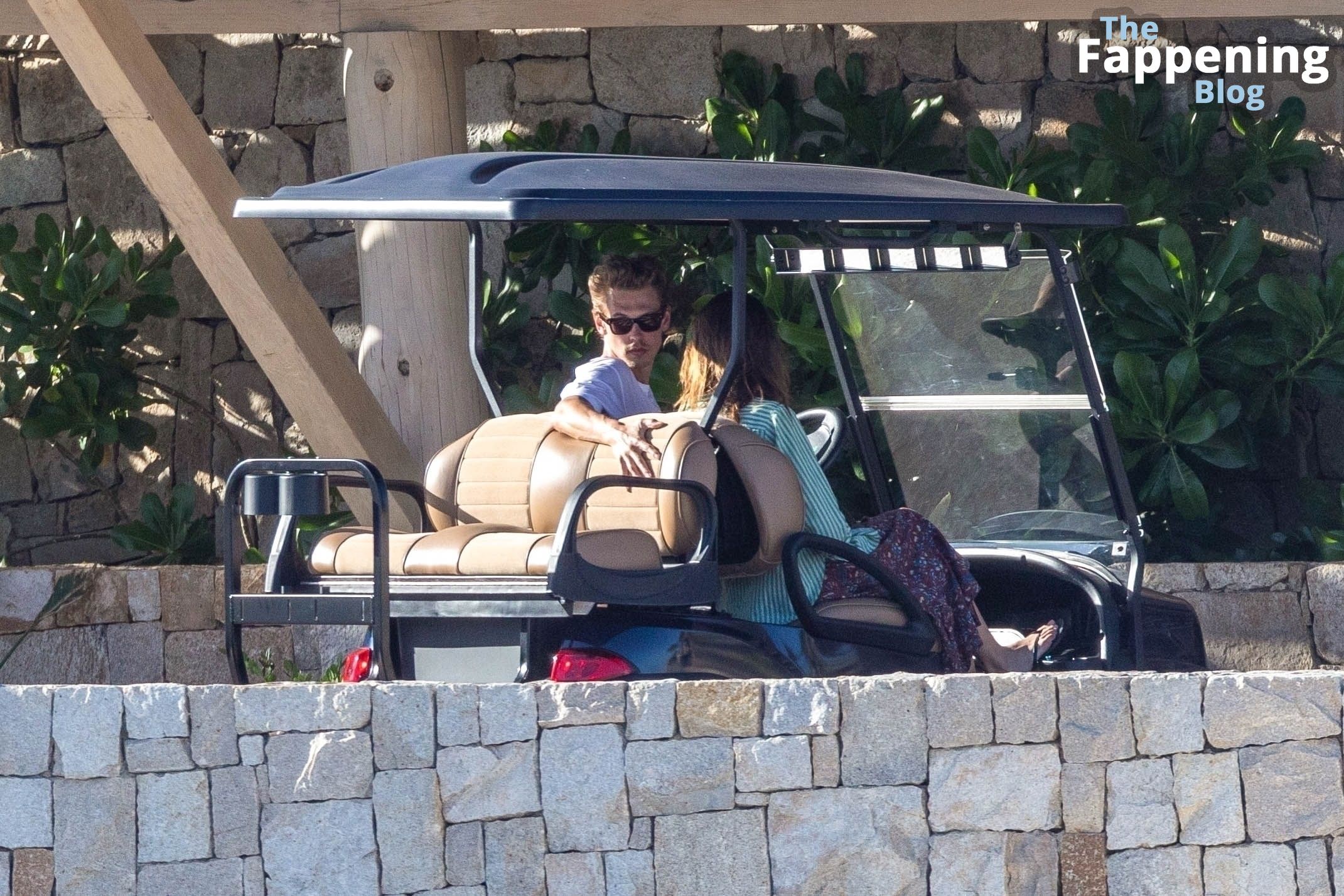 Kaia Gerber &amp; Austin Butler Head Down to Cabo After Oscar Loss (22 Photos)