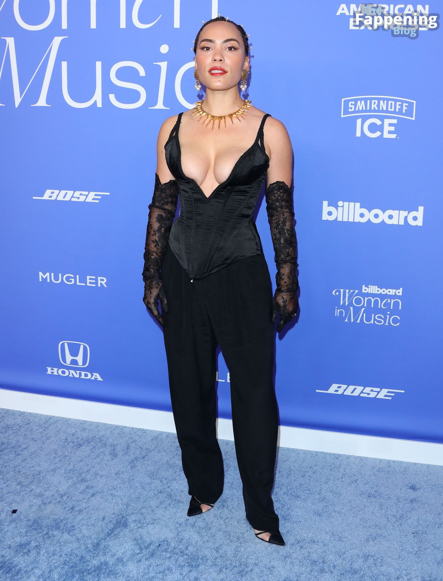 Madison McFerrin Displays Her Sexy Boobs at the 2023 Billboard Women in Music Awards in Inglewood (7 Photos)