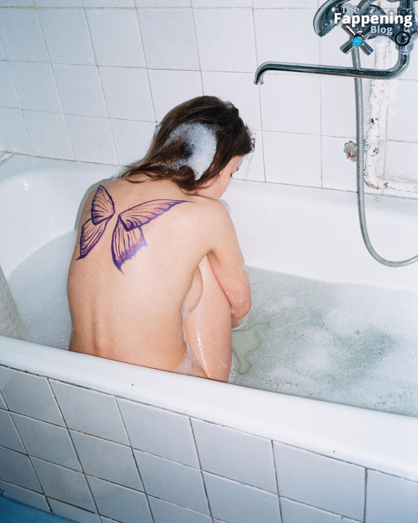 Olga Obumova Nude &amp; Sexy Collection (25 Photos)