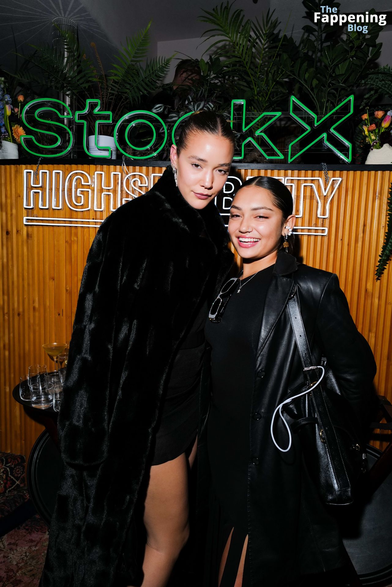 Olivia Ponton Flashes Her Nude Tits at the Highsnobiety x StockX Party in Paris (4 Photos)