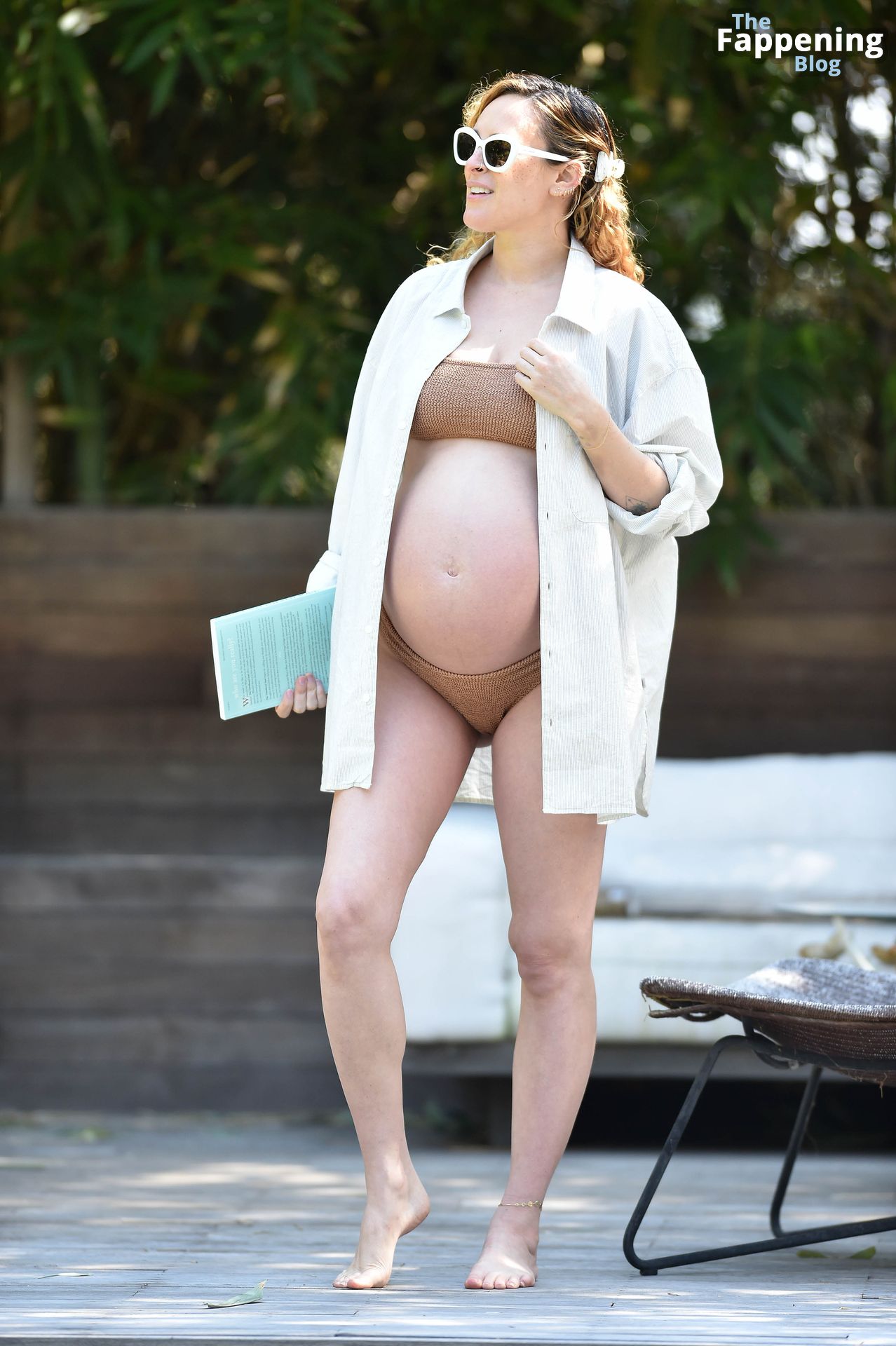 Rumer Willis Shows Off Her Baby Bump in a Bikini (32 Photos)