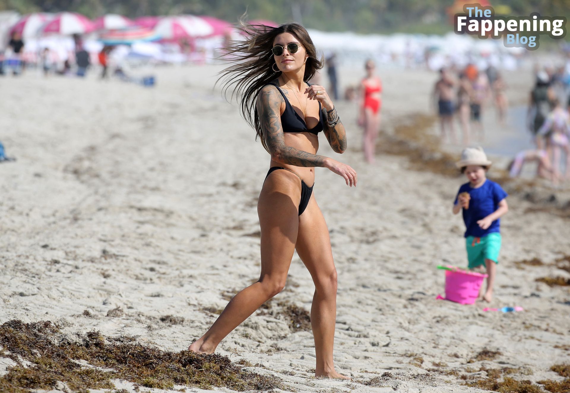 Sophia Thomalla Shows Off Her Sexy Bikini Body on the Beach in Miami (84 Photos)