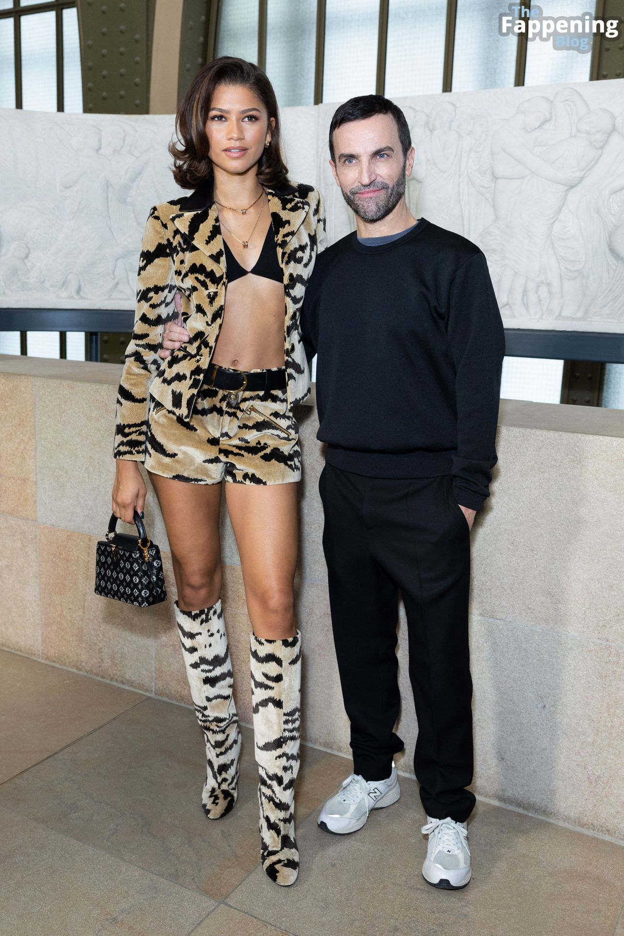 Zendaya Puts on a Very Leggy Display at the Louis Vuitton Fashion Show in Paris (148 Photos)
