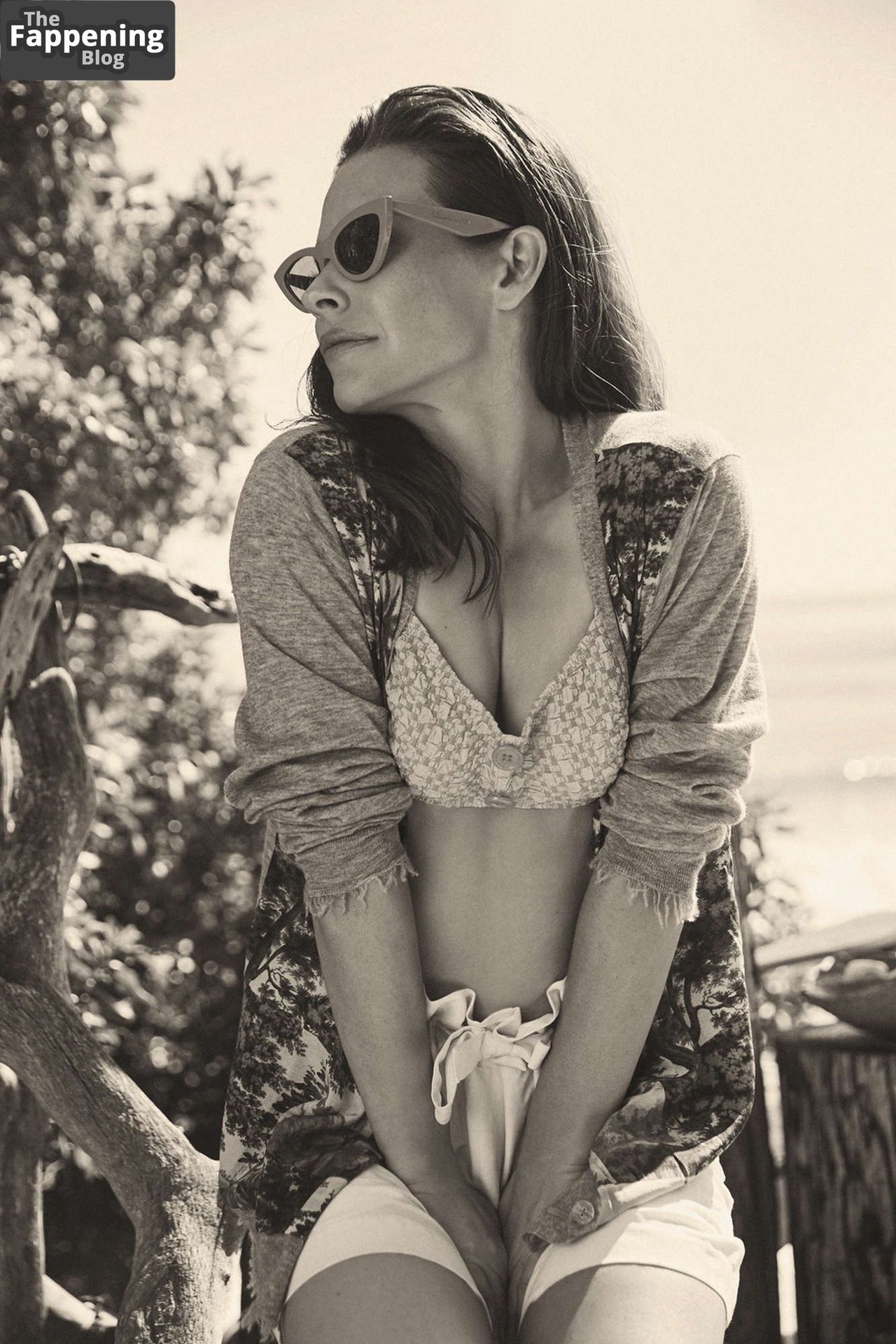 Evangeline Lilly Sexy (9 Photos)