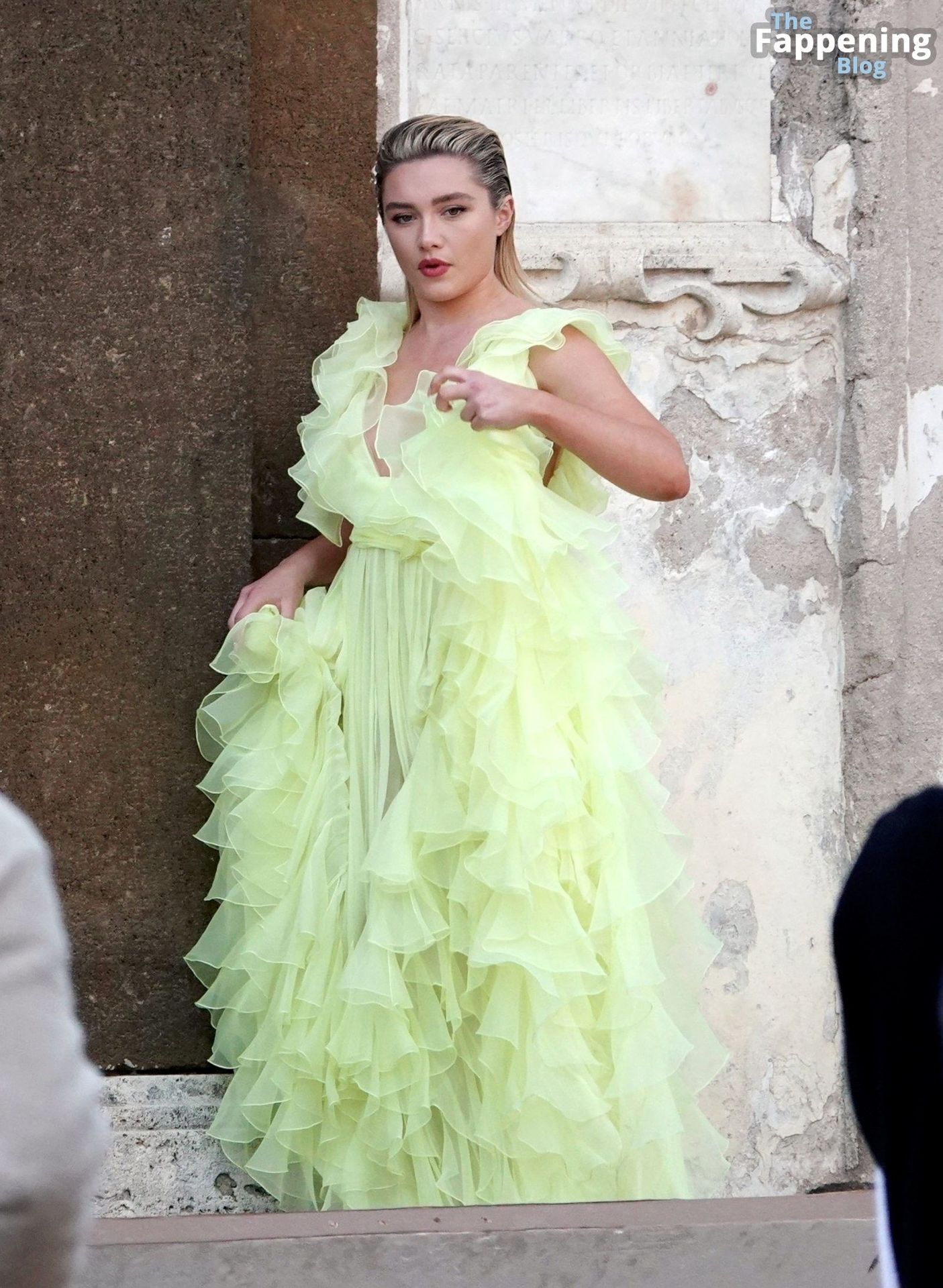 Florence Pugh Looks Hot Posing for Valentino in Rome (20 Photos)
