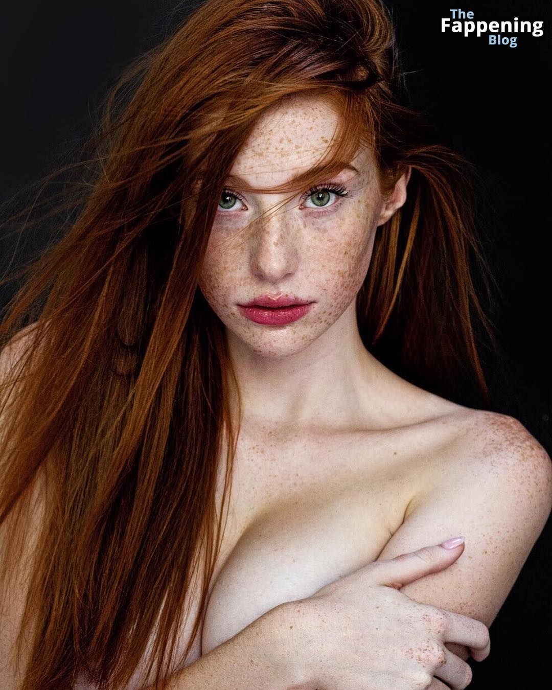Madeline Ford Sexy &amp; Topless (12 Photos)