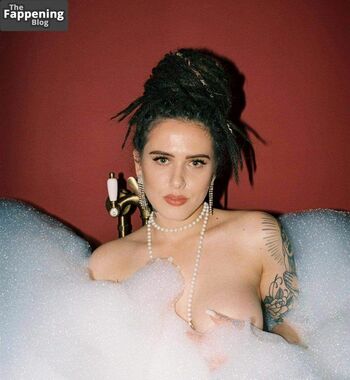 Suzie Grime / suziegrime Nude Leaks Photo 1
