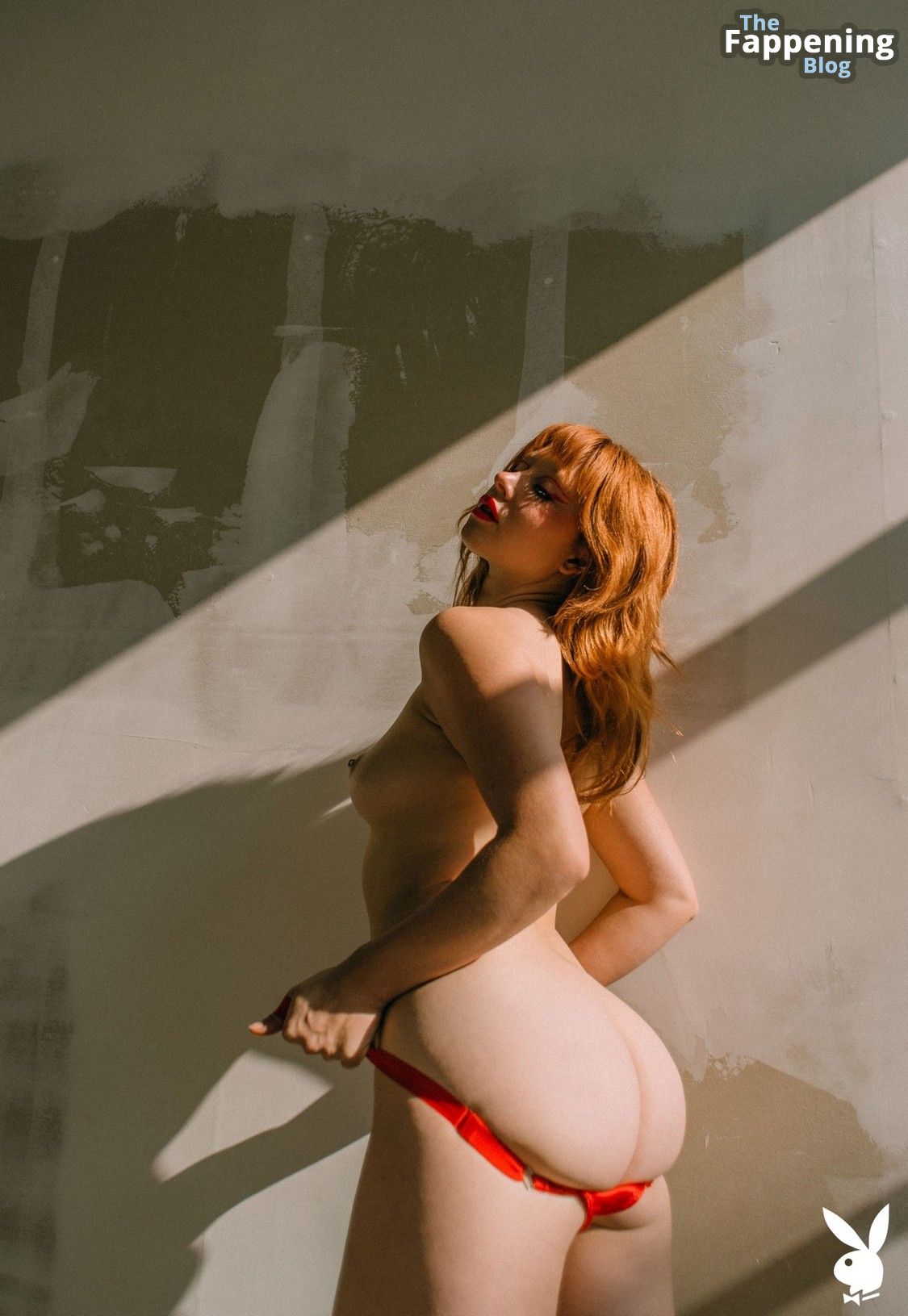 Eve Harper Nude &amp; Sexy (38 Photos)