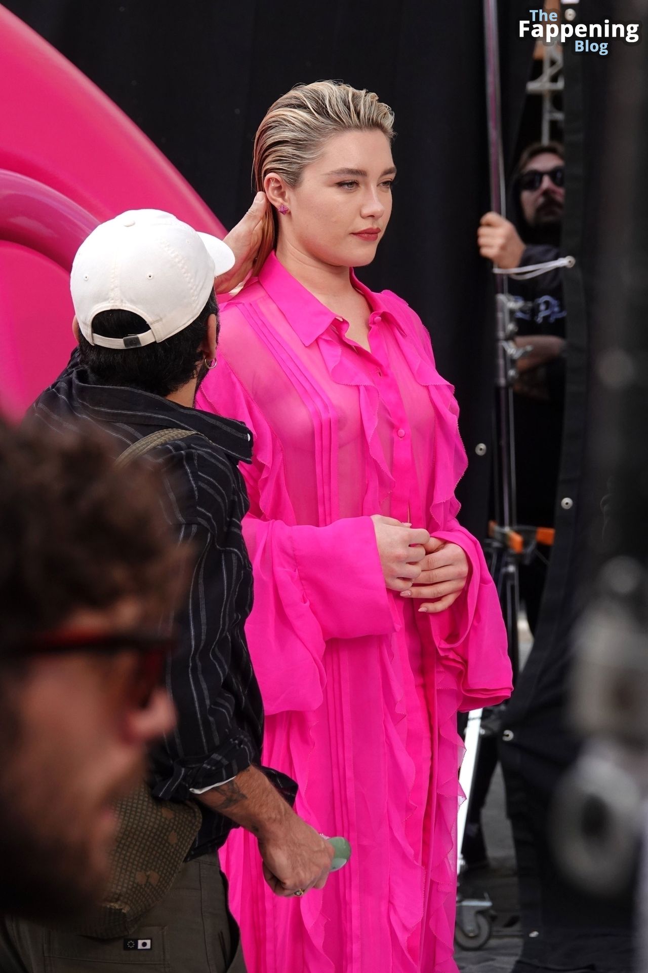 Florence-Pugh-Nude-Tits-The-Fappening-Blog-5.jpg