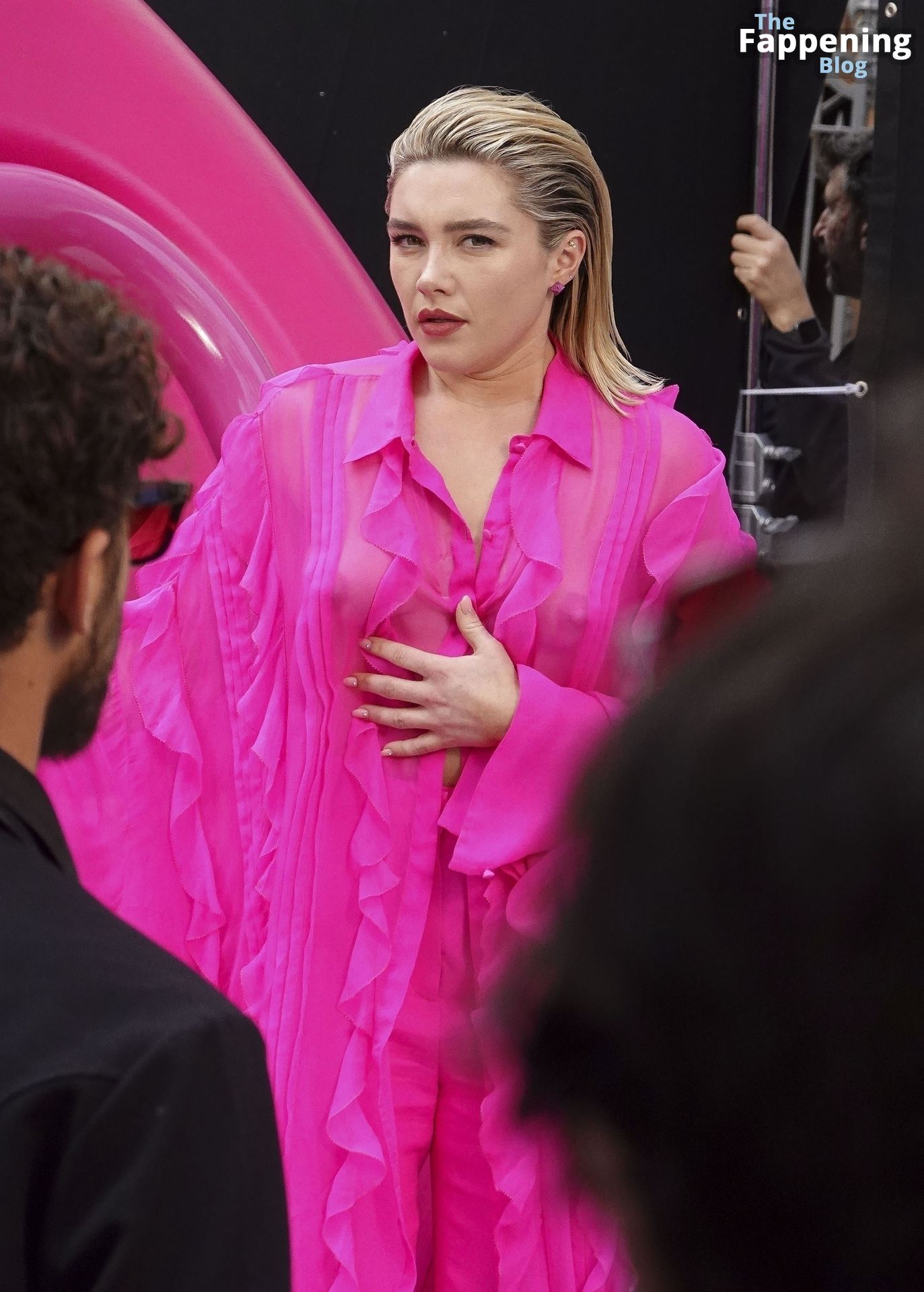 Florence-Pugh-Nude-Tits-The-Fappening-Blog-82.jpg