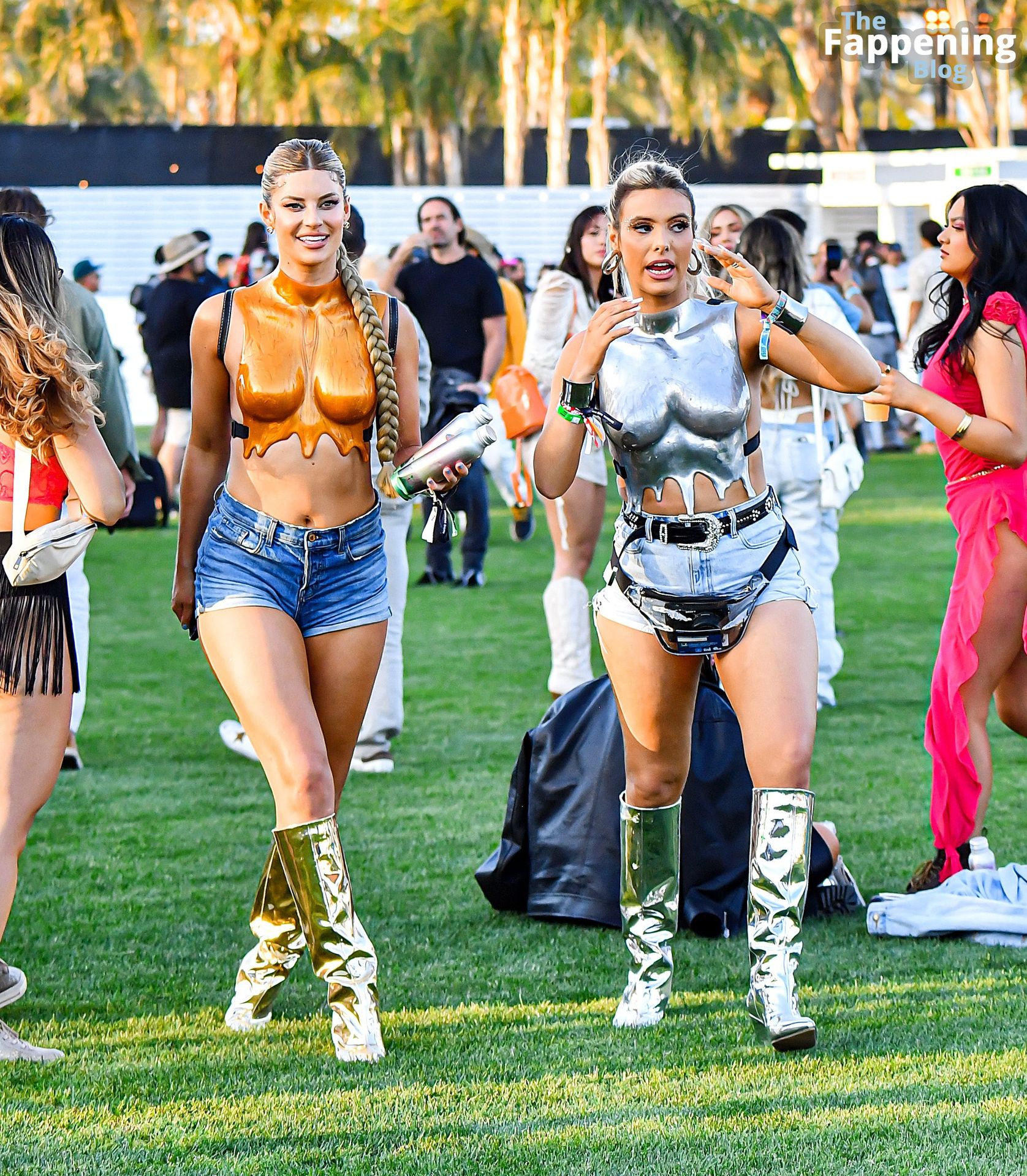 Hannah Stocking and Lele Pons Enjoy a Day at the Coachella Music &amp; Arts Festival in Indio (31 Photos + Video)