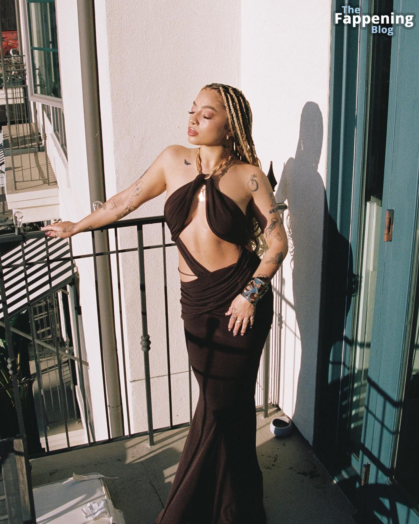 Kiana Ledé Nude &amp; Sexy Collection (76 Photos)