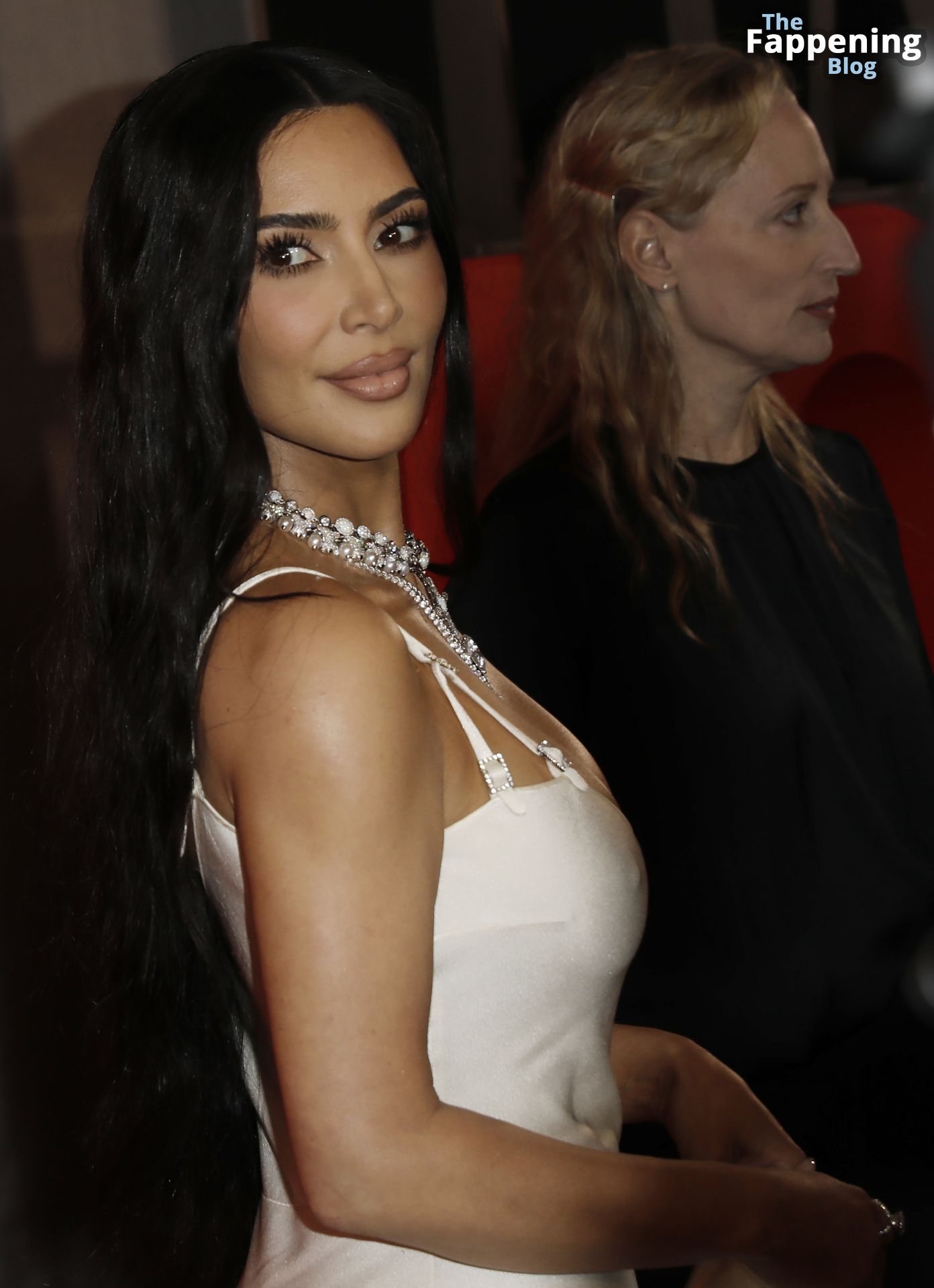 Kim-Kardashian-Sexy-The-Fappening-Blog-58-2.jpg