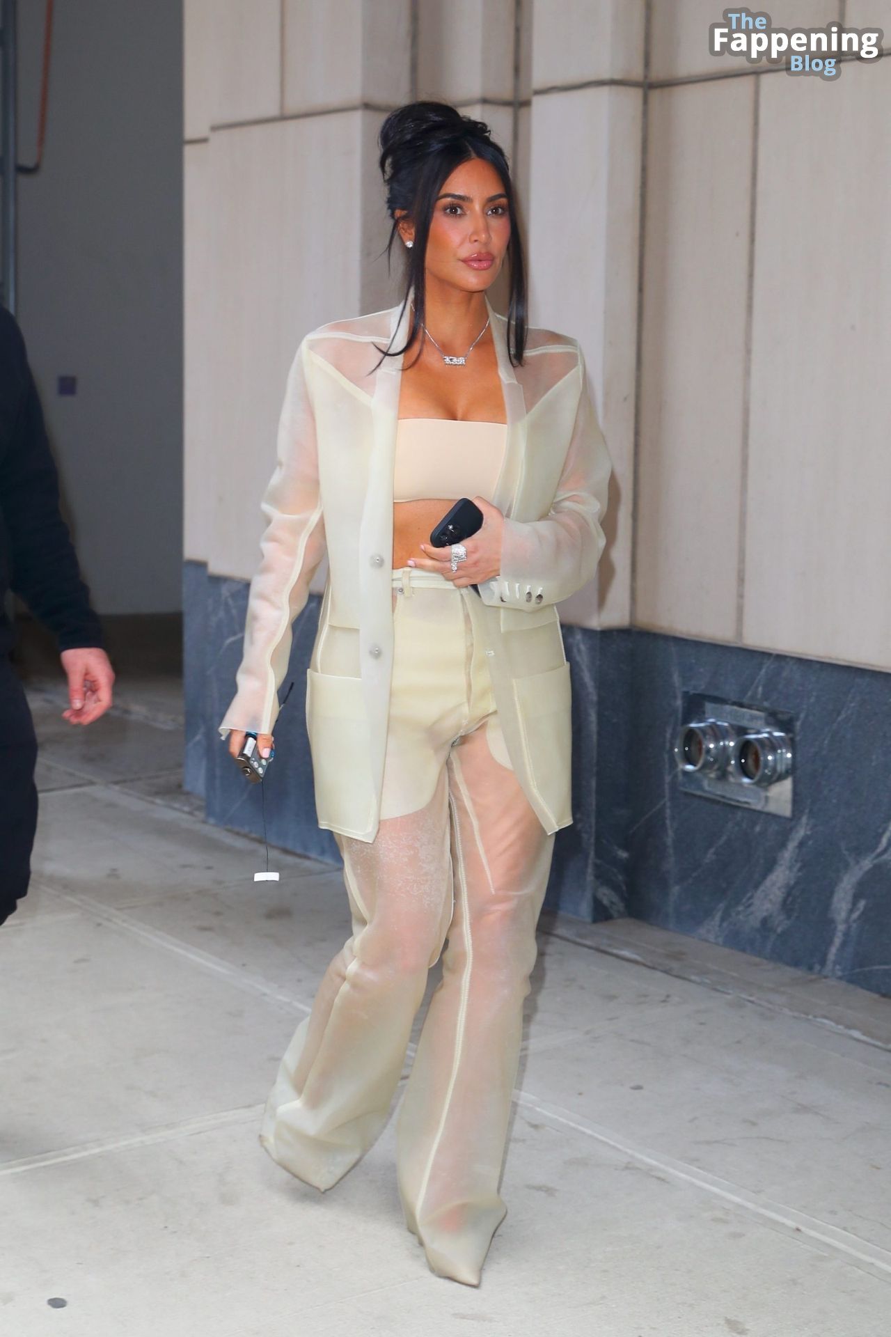 Kim-Kardashian-Sexy-The-Fappening-Blog-89.jpg