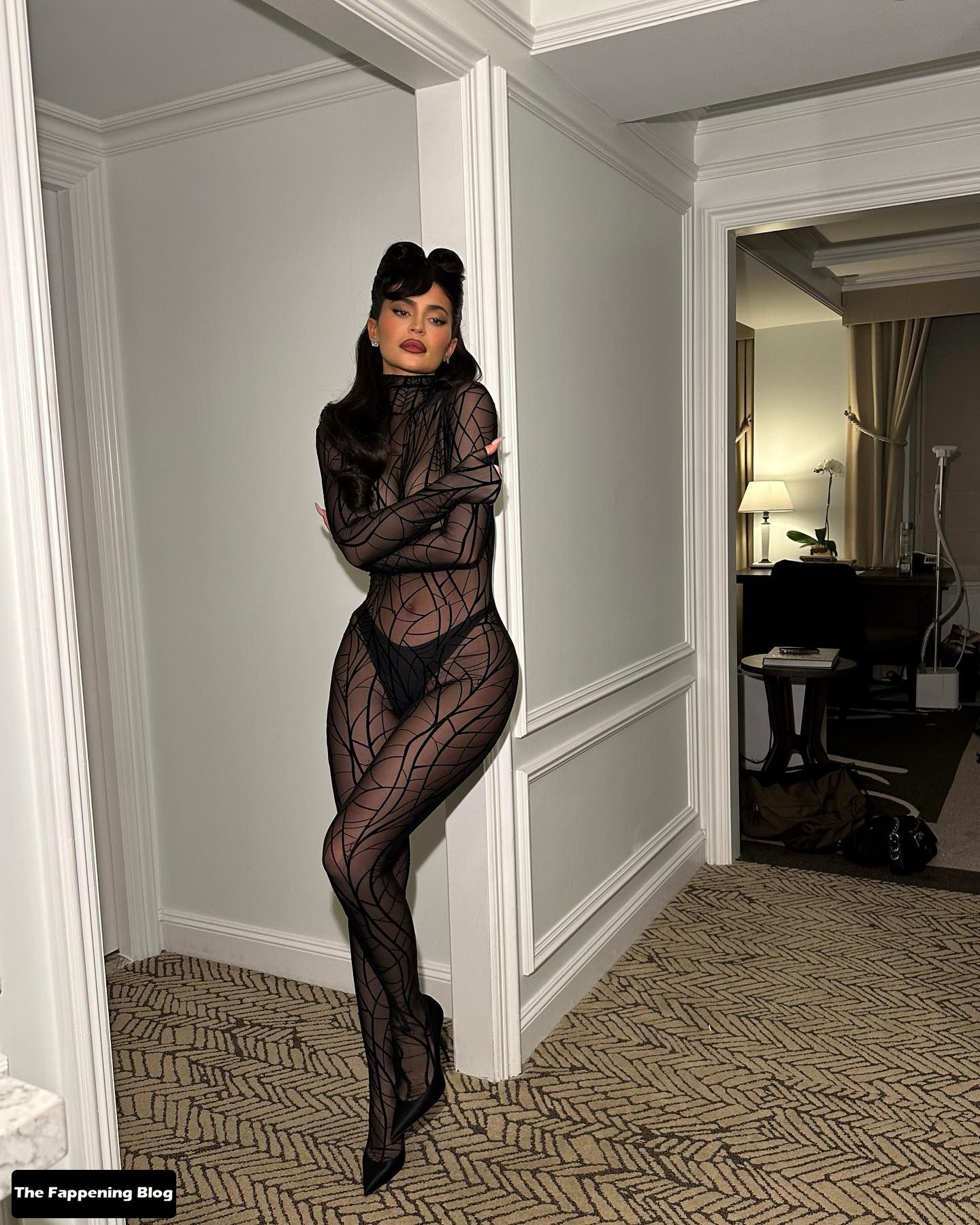 Kylie-Jenner-Sexy-Sheer-Outfit-thefappeningblog.com_.jpg