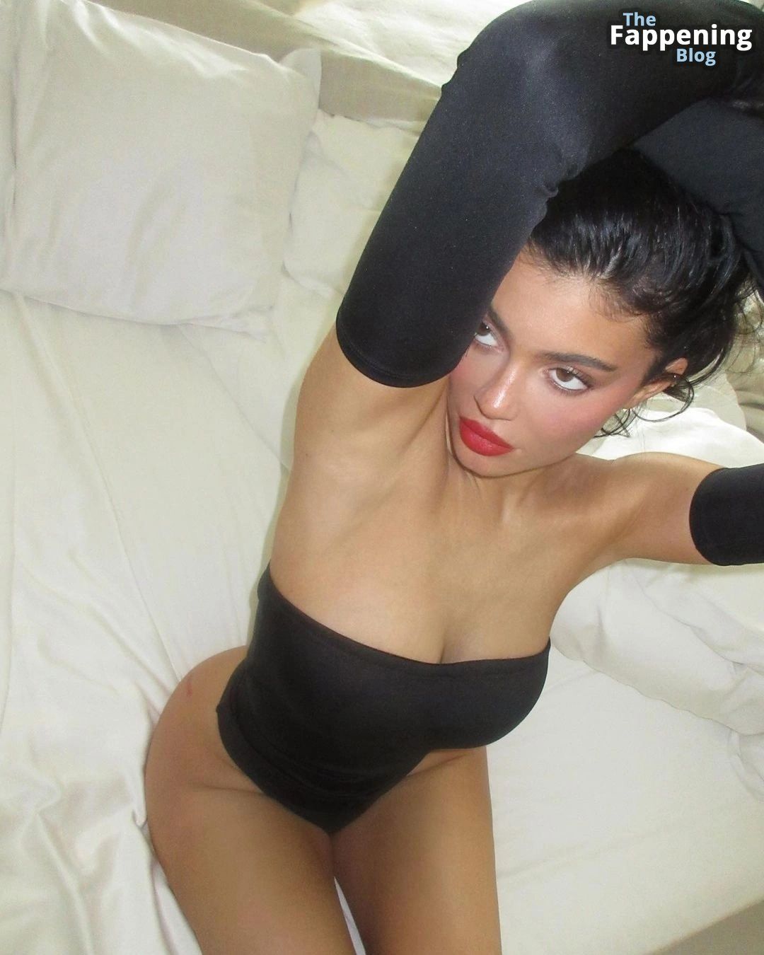 Kylie Jenner Sizzles in a Strapless Leotard (5 Photos)