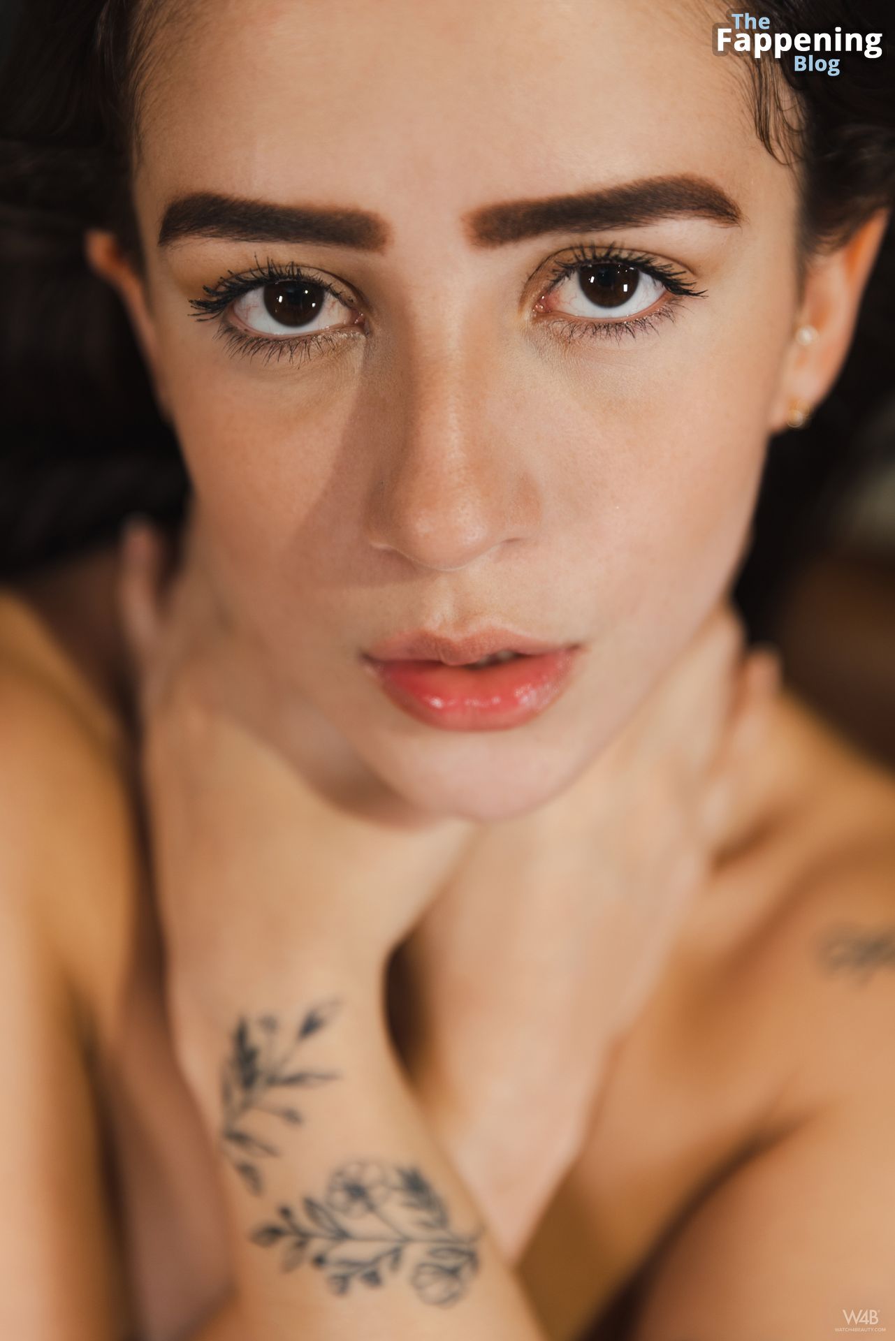 Lia Dumont Nude &amp; Sexy – New Talent (74 Photos)