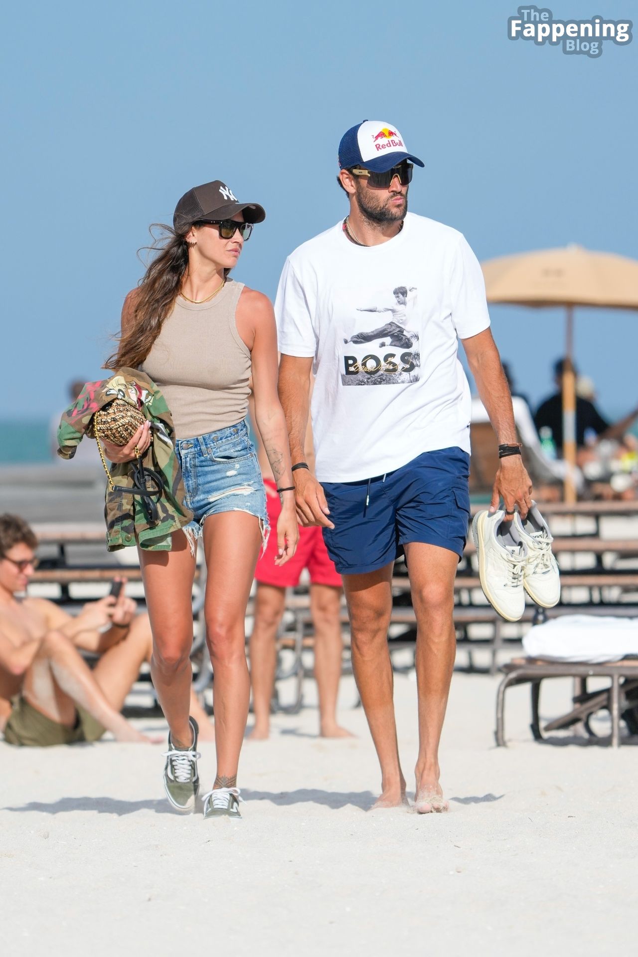 Melissa Satta Enjoys Beach Day with Matteo Berrettini in Miami (40 Photos)