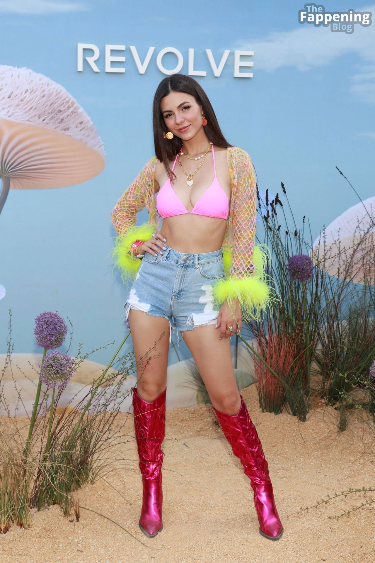 Victoria-Justice-Sexy-The-Fappening-Blog-18.jpg