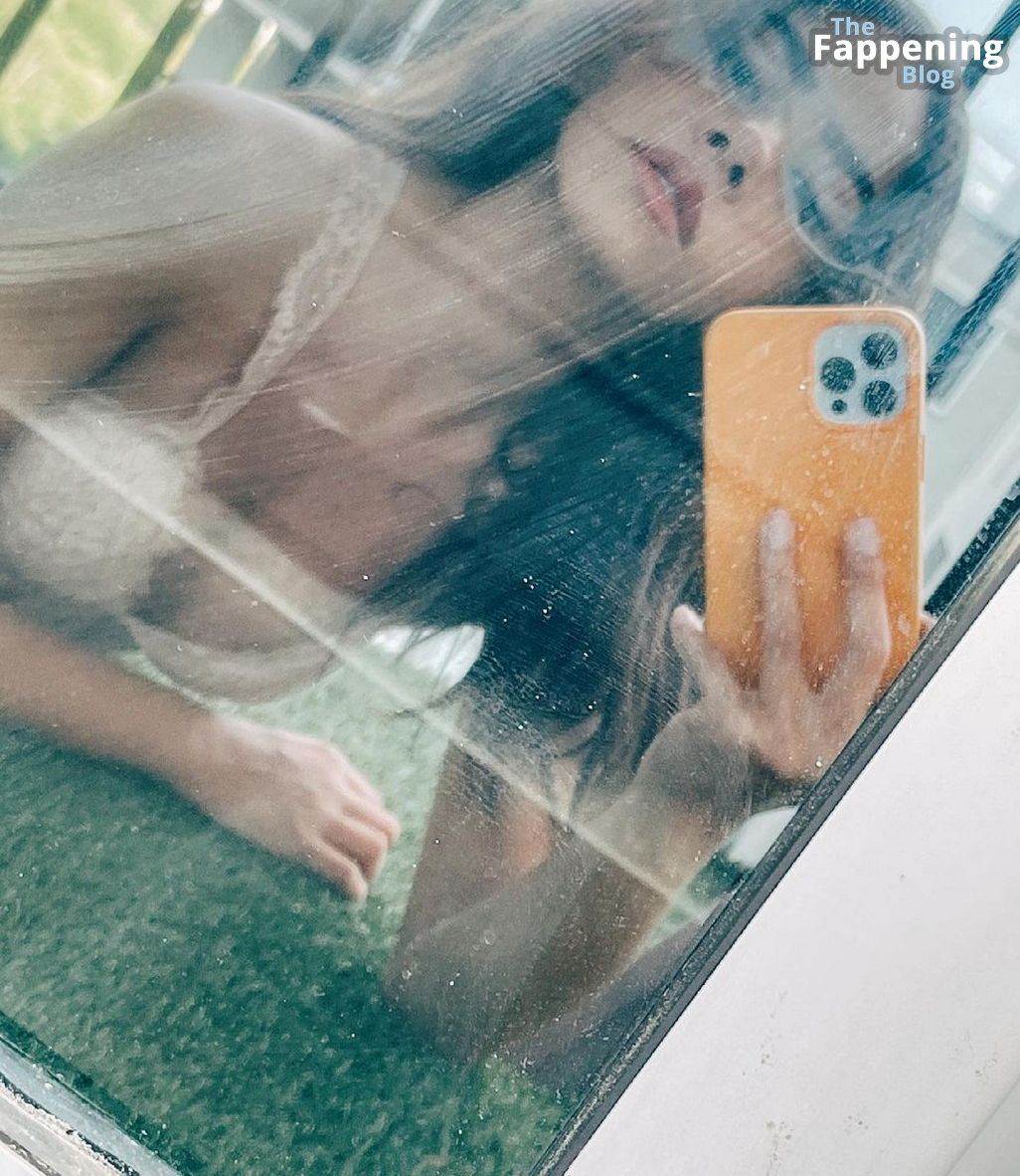 Antonia Gentry Nude &amp; Sexy Collection (101 Photos)