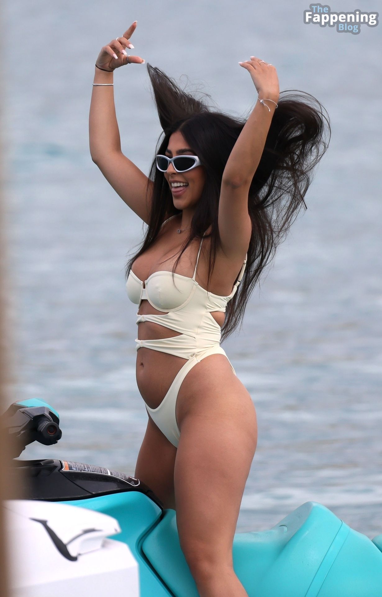 Arianna Ajtar Puts on a Bikini Show with Her Pals Out on Holiday in Ibiza (54 Photos)
