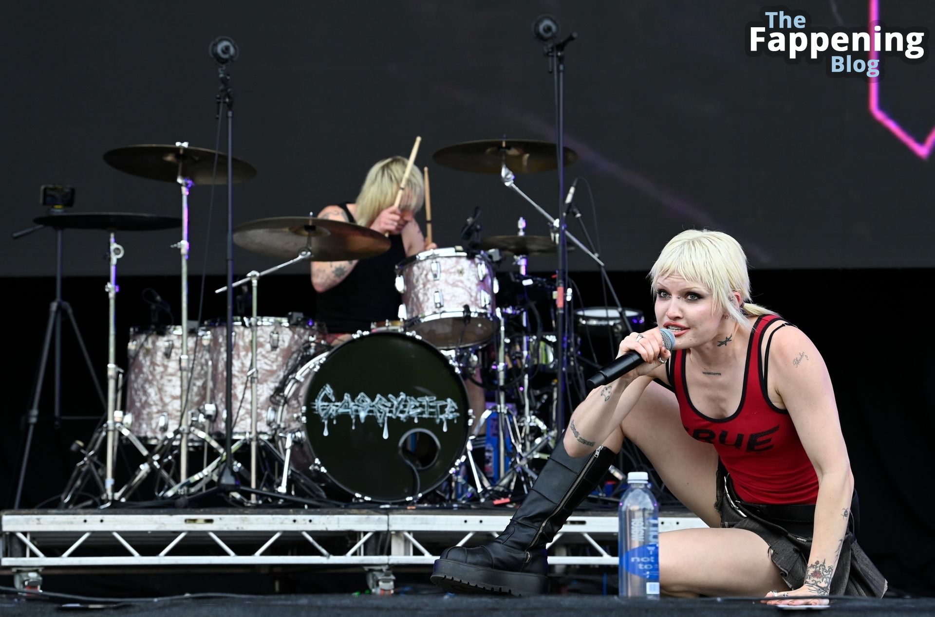 Cassyette Performs at Radio 1 Big Weekend in Dundee (24 Photos)