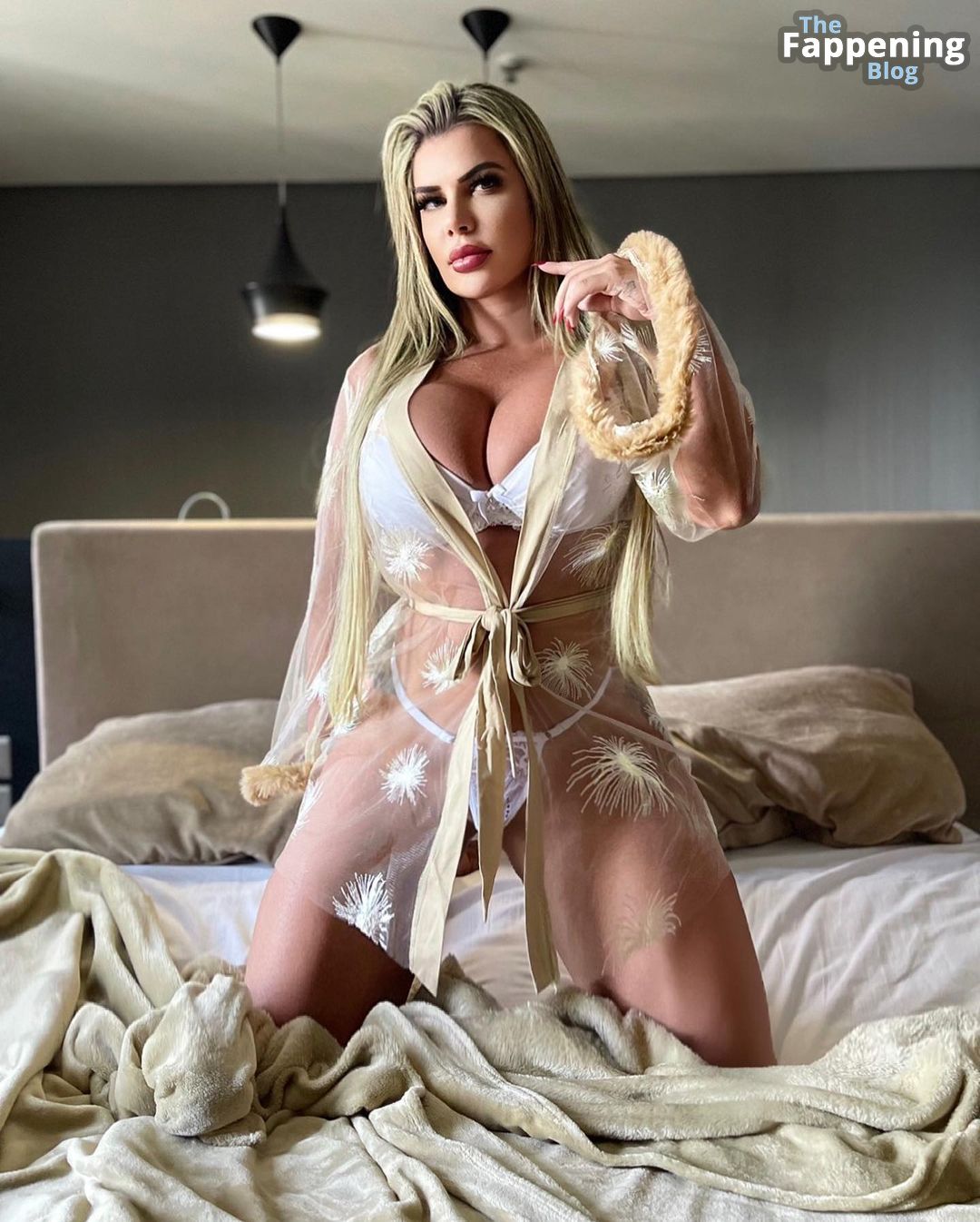 Denise Rocha Nude &amp; Sexy Collection (42 Photos)