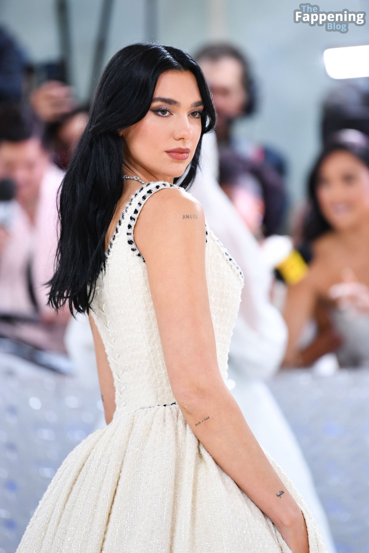 Dua Lipa Shows Off Her Cleavage in a Corset Dress at the 2023 Met Gala (89 Photos)