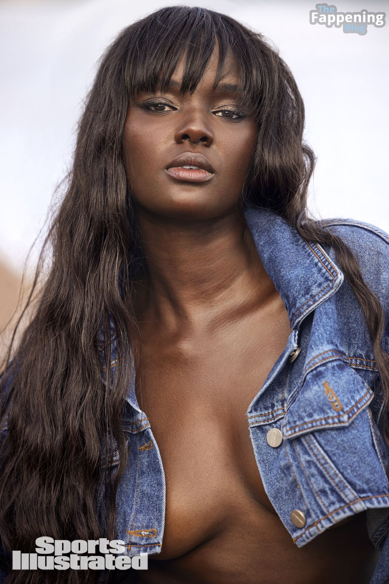 Duckie Thot Sexy – Sports Illustrated Swimsuit 2023 (43 Photos)