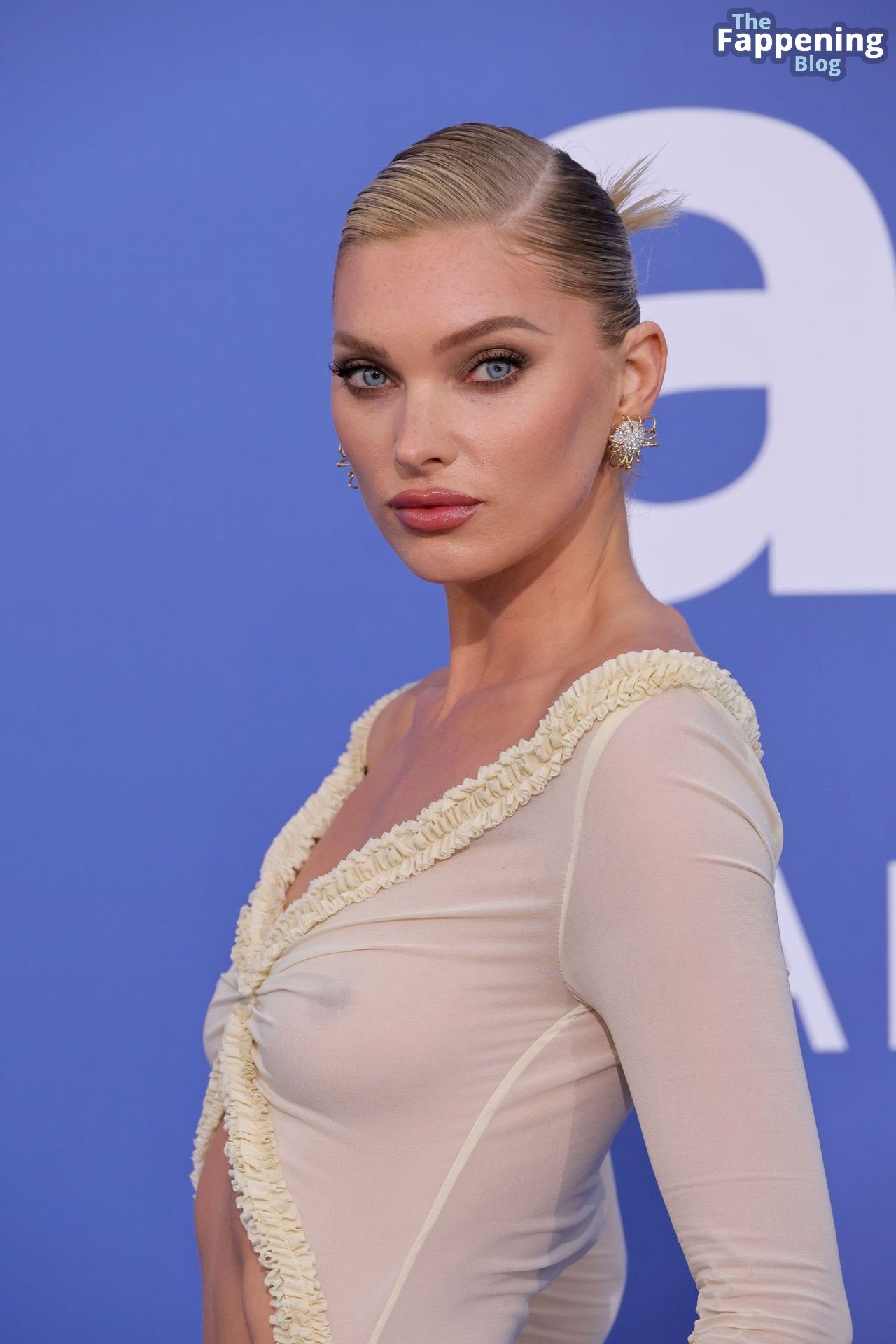 Elsa Hosk Flashes Her Nude Tits at the amfAR Cannes Gala (62 Photos)