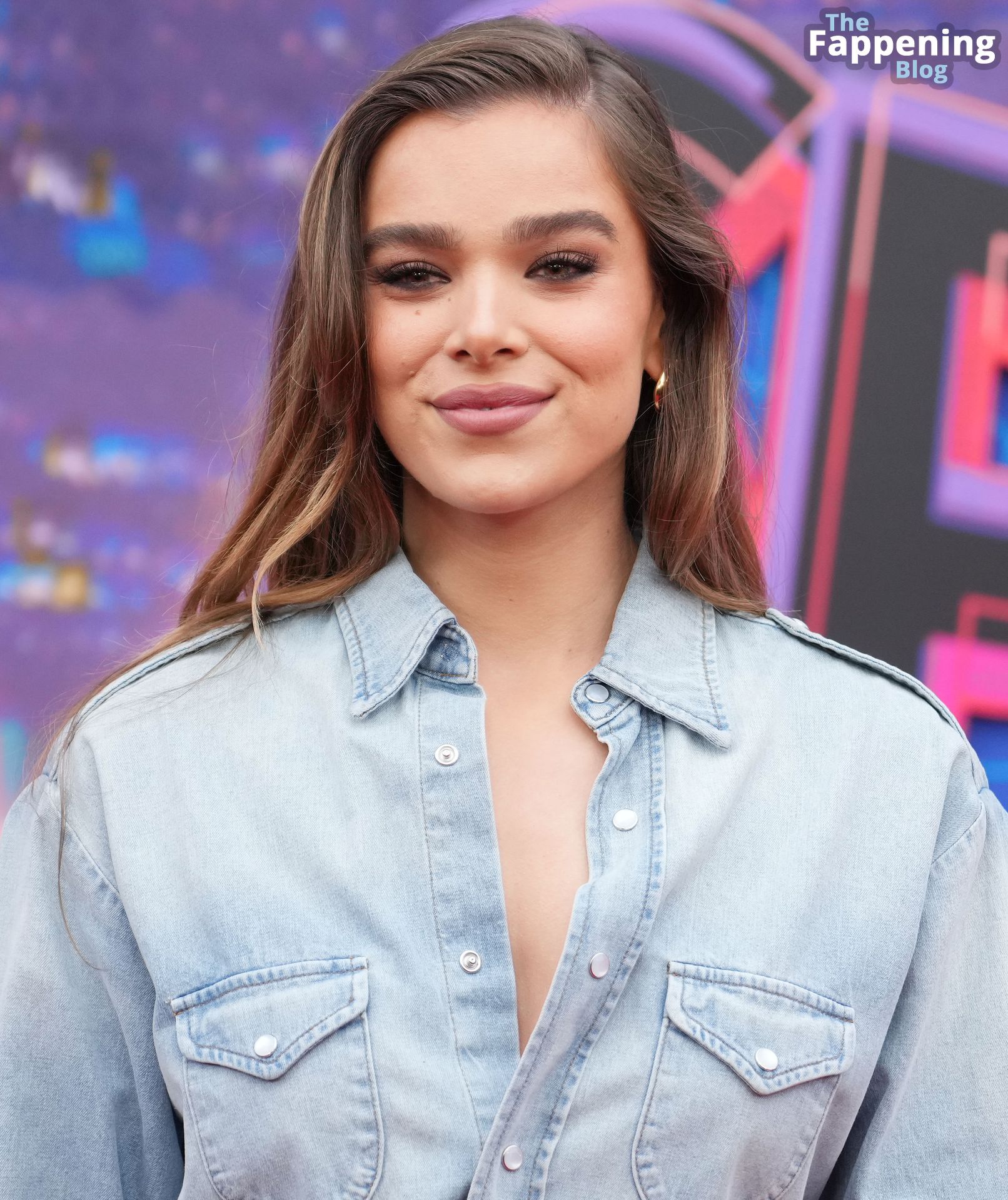 Hailee Steinfeld Flaunts Her Sexy Legs at the ‘Spider-Man: Across The Spider Verse’ Premiere in Westwood (150 Photos)