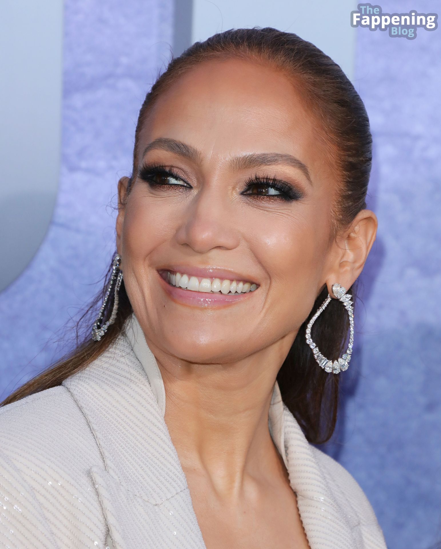 Jennifer-Lopez-Sexy-The-Fappening-Blog-46-1.jpg