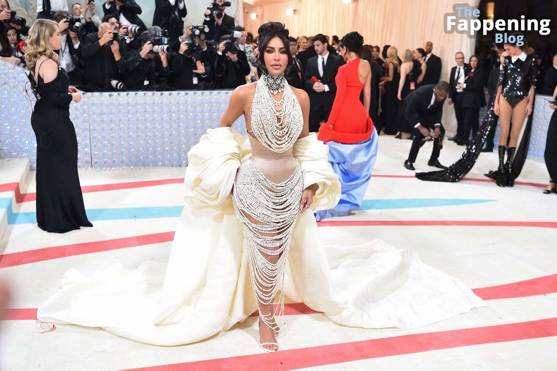 Kim-Kardashian-Sexy-The-Fappening-Blog-28.jpg
